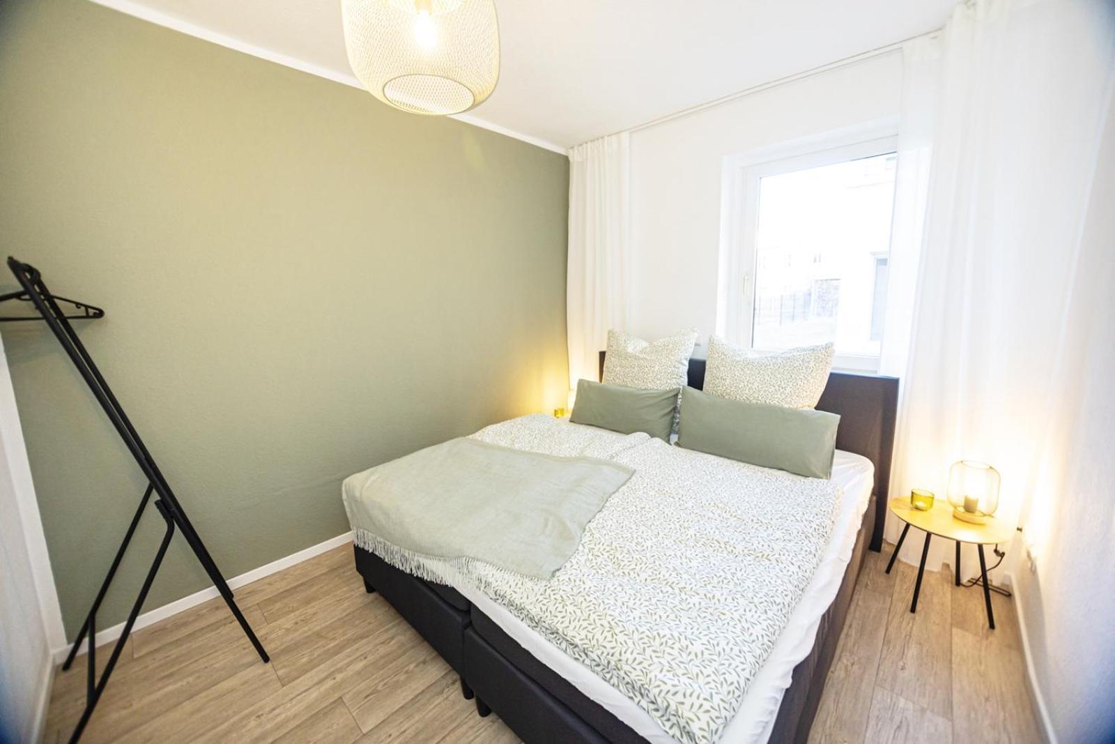 יינה Blossfeld-Apartments Geraeumige Stadtoase Mitten Im Zentrum Mit 3 Schlafzimmern, Gratis Parkplatz, W-Lan, Netflix מראה חיצוני תמונה